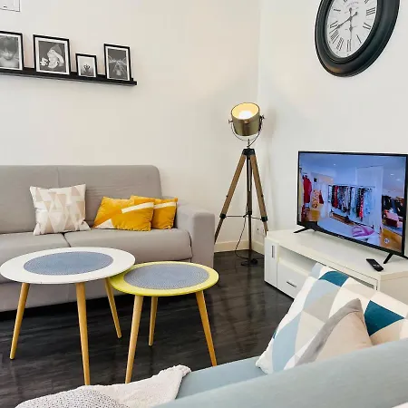 Du Temple A Apartament Vienne (Isere)